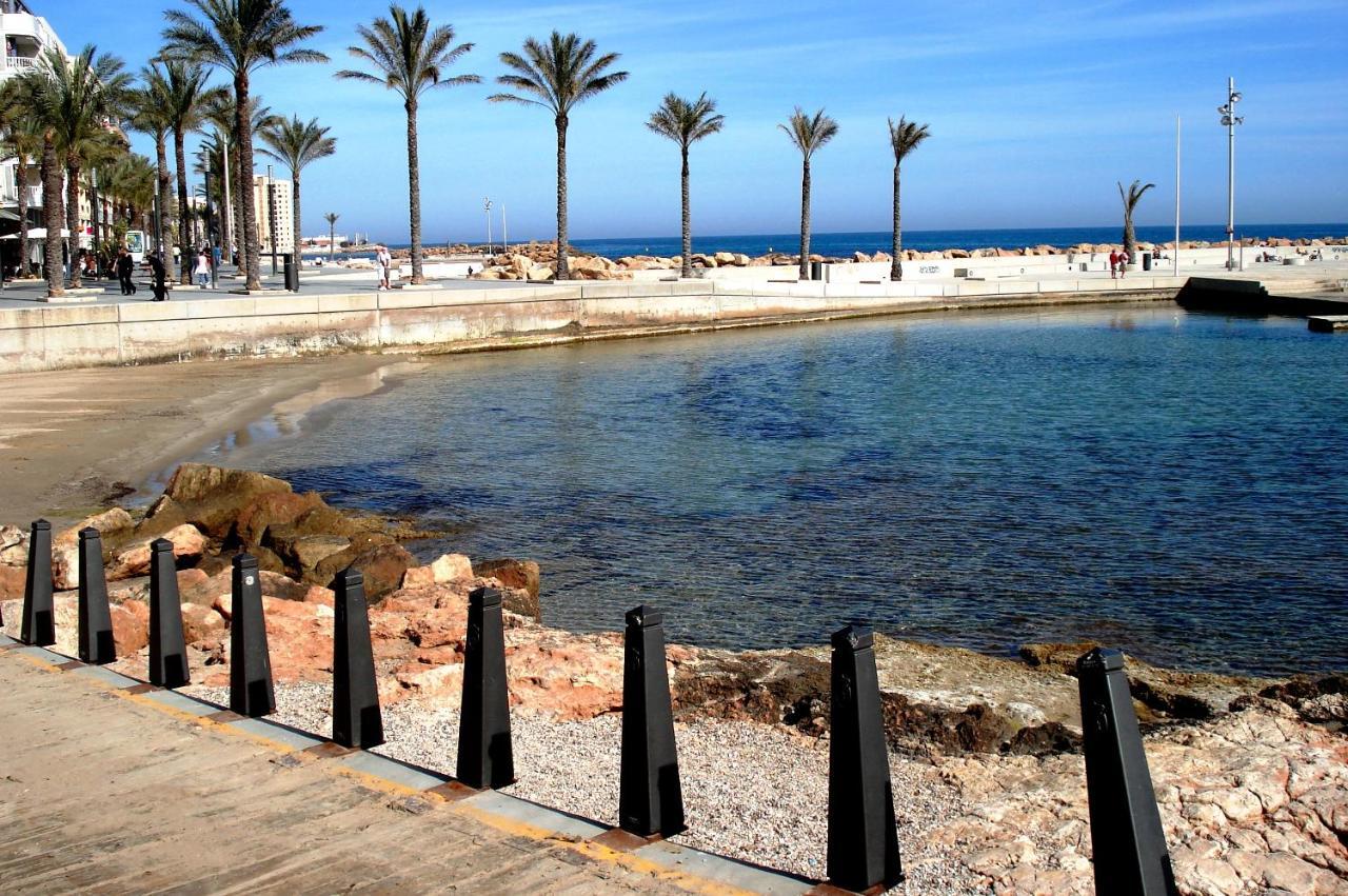 Homely Paseo Del Mar Torrevieja
